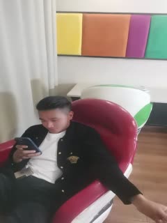欧美日韩MV在线XX,电影院喷水在线观看
